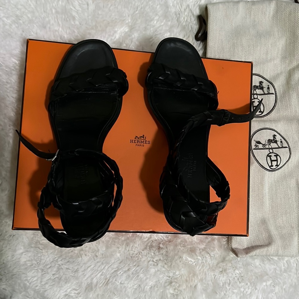 Hermes Sandals